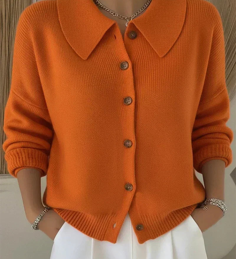 Caroline - Classic Cardigan