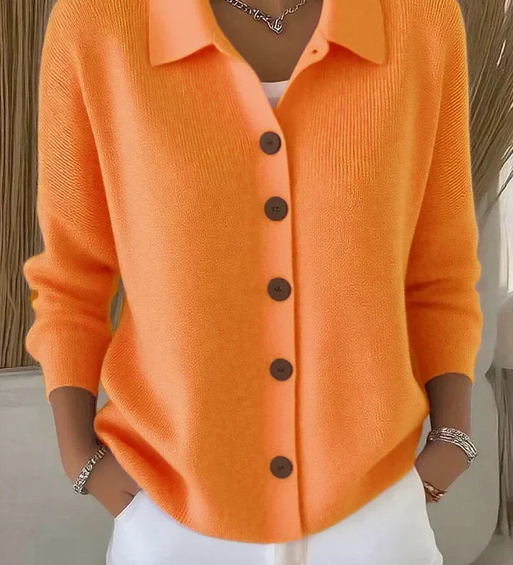 Victoria - Cardigan with Collar